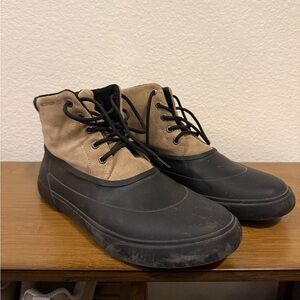 Sperry boots men’s size 11.